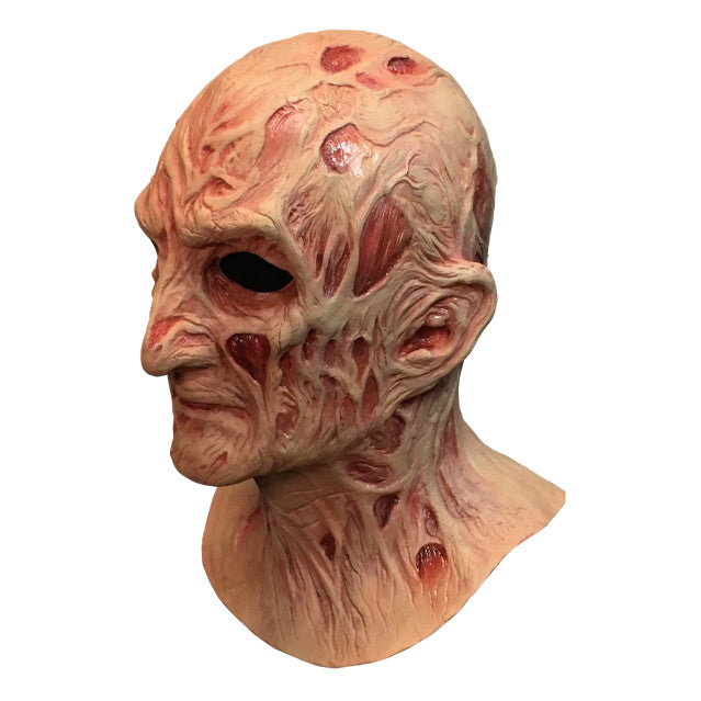 Adults A Nightmare on Elm Street 4: The Dream Master™ Deluxe Freddy Krueger Mask (Pre-Order)