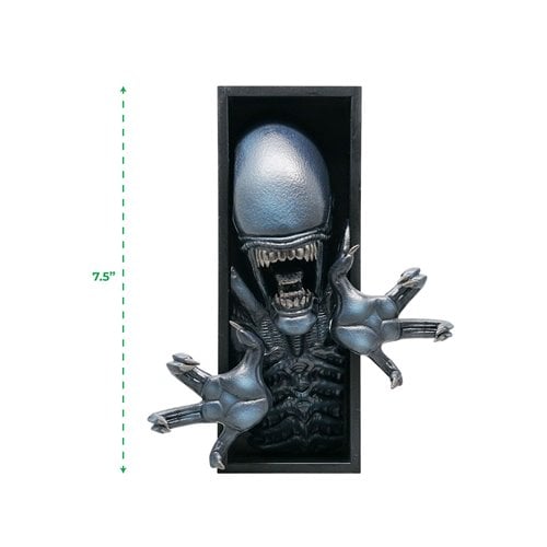 Alien Xenomorph Nook Statue (PRE-ORDER)