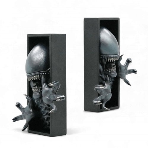 Alien Xenomorph Nook Statue (PRE-ORDER)