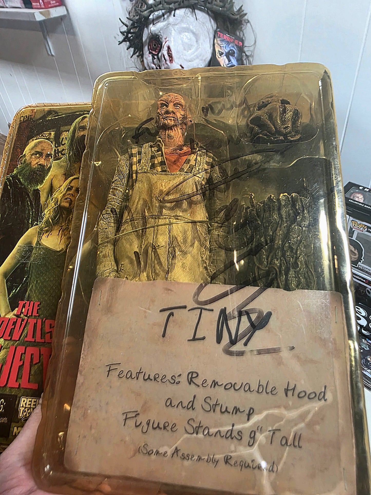 ULTRA RARE! Tiny Figure AUTOGRAPHED by Matthew McGrory w/ Inscription - City Morgue Toys & Collectibles