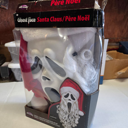 *DAMAGED BOX* Adults Ghost Face® Full Face Mask with Santa Claus Hat