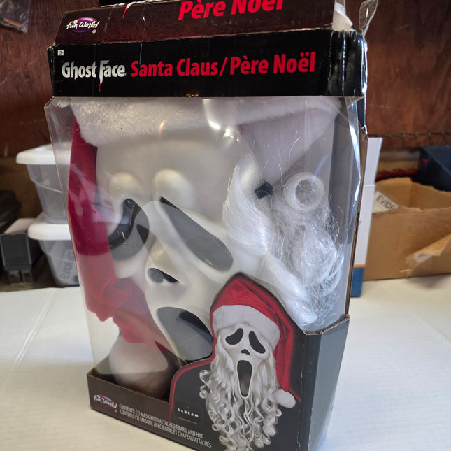 *DAMAGED BOX* Adults Ghost Face® Full Face Mask with Santa Claus Hat