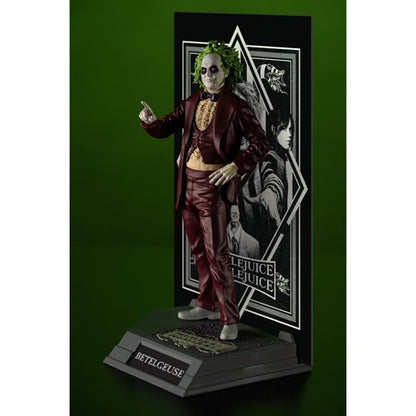 Movie Maniacs Beetlejuice Beetlejuice 6-Inch Scale Posed Figure