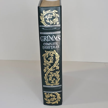 Grimm's Complete Fairy Tales, Barnes & Noble Edition(2009, Hardcover) Illustrated - City Morgue Toys & Collectibles