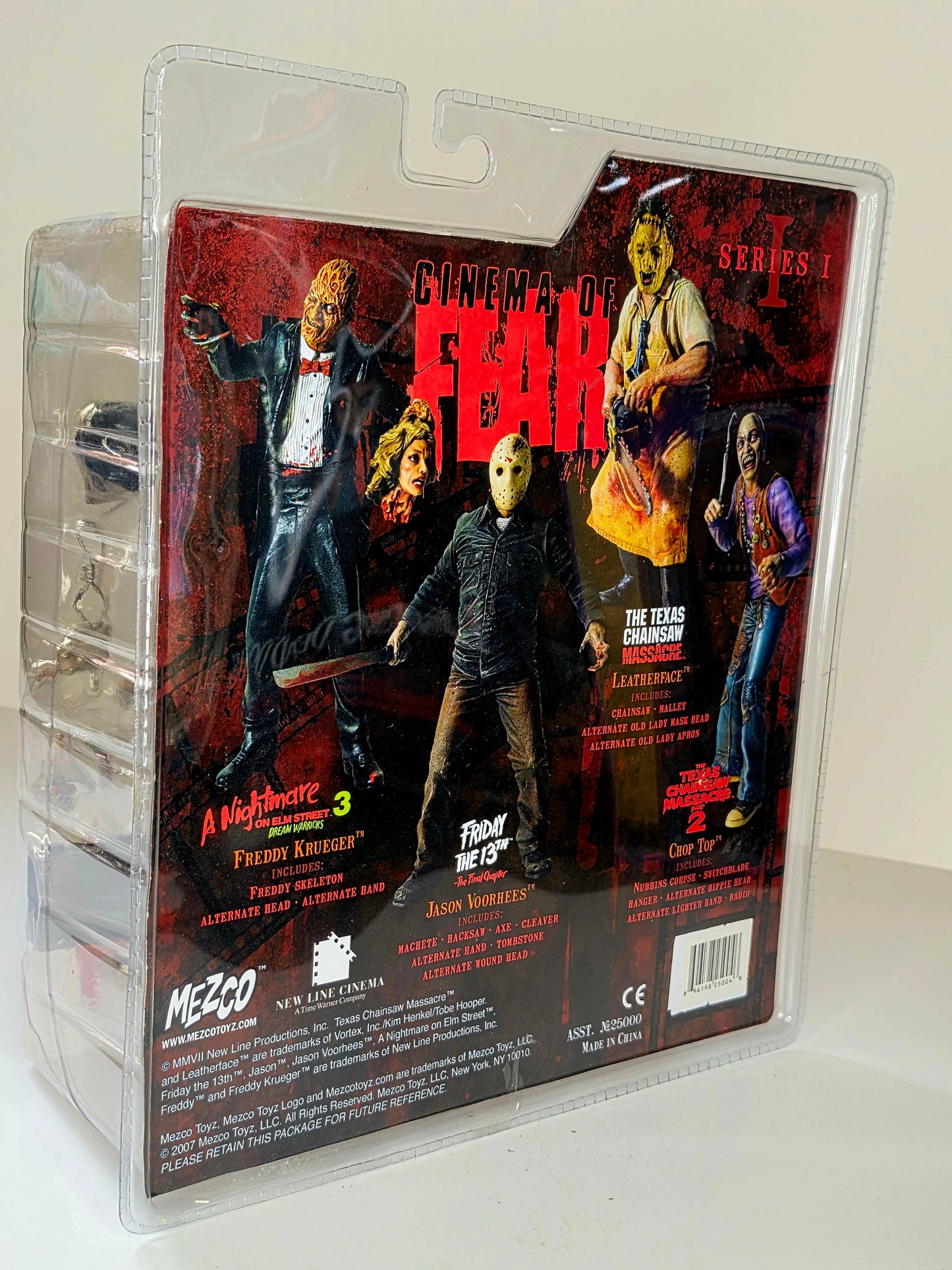 Mezco Cinema of Fear "Choptop" Texas Chainsaw Massacre 2 Action Figure