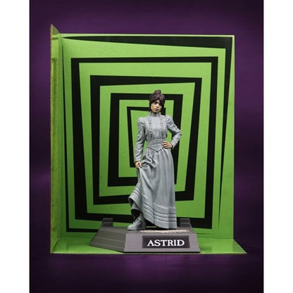 Movie Maniacs Beetlejuice Beetlejuice Wave 2 Astrid 6-Inch Posed Figure
